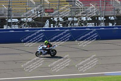 media/Aug-27-2022-Fastrack Riders (Sat) [[c588535105]]/Level 2/Session 1 Start Finish/